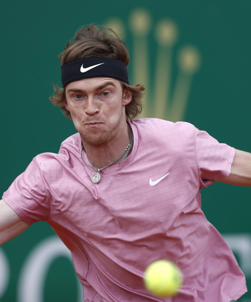 时与粉丝进 时与粉丝进