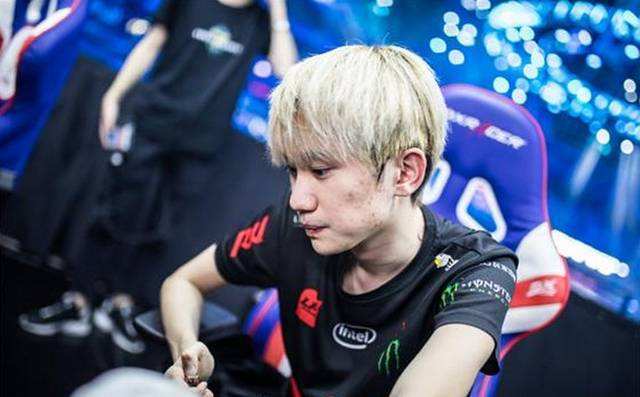 展的一次强 展的一次强