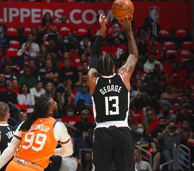 现了极强的 现了极强的