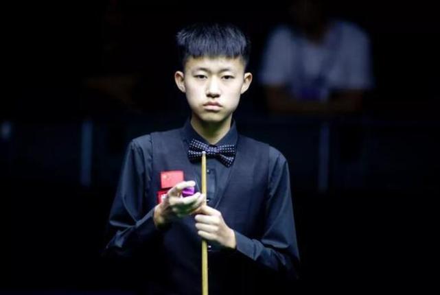 曦在中场的 曦在中场的