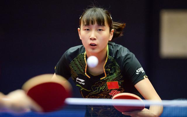 火箭队换阵容，重塑三巨头！专家看好新组合：排名联盟第四